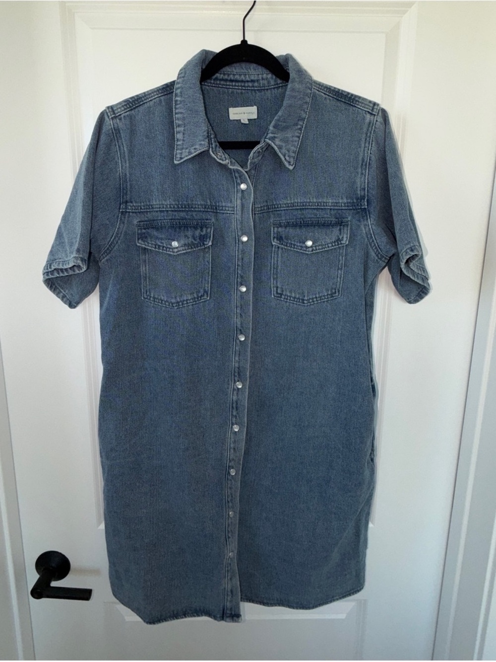 Thread & Supply Denim Button Front Phoenix Shirt Dress & Medium Wash Size L